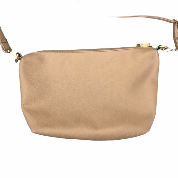 INVENTORY REDUCTION SALE. BCBG Paris Crossbody Purse NB - Picture 2 of 6